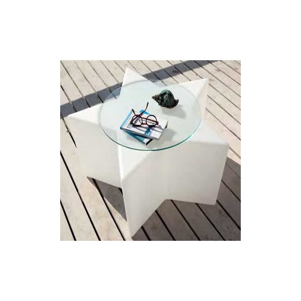 Mesa auxiliar Estrella ideal para exteriores.